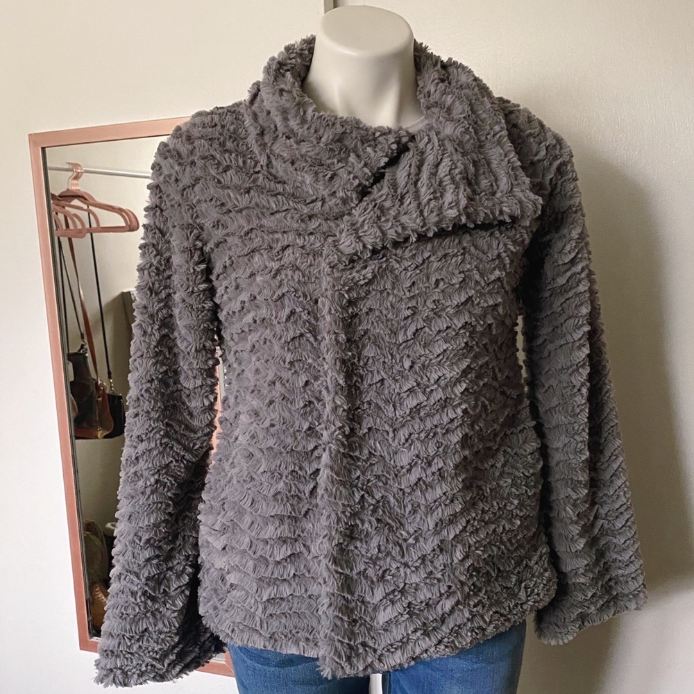 Patagonia Gray Pelage Fleece jacket